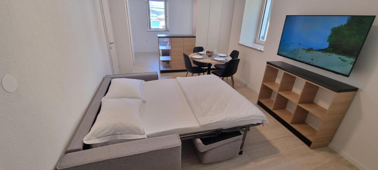 Dea Del Mar Apartments إيزولا المظهر الخارجي الصورة