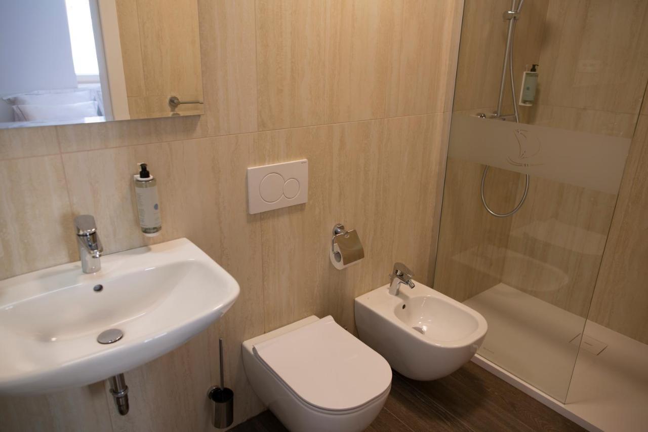 Dea Del Mar Apartments إيزولا المظهر الخارجي الصورة