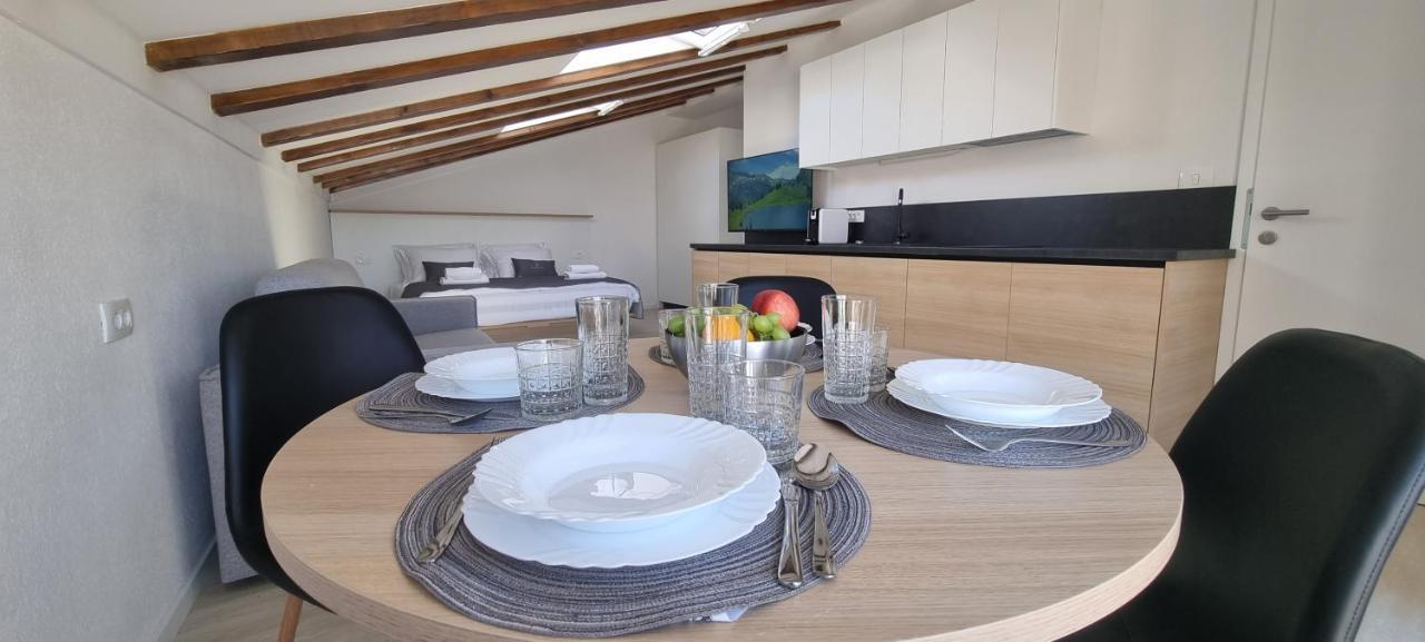 Dea Del Mar Apartments إيزولا المظهر الخارجي الصورة