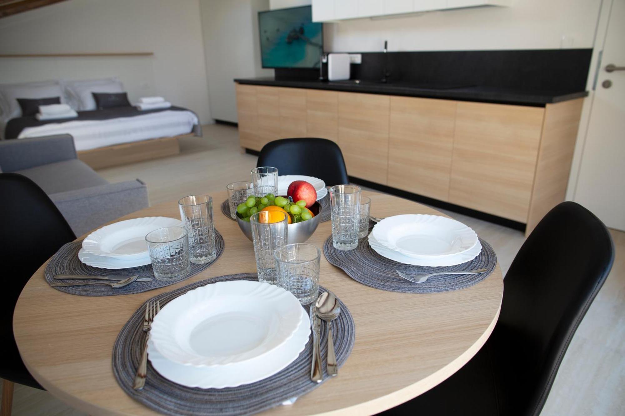 Dea Del Mar Apartments إيزولا المظهر الخارجي الصورة