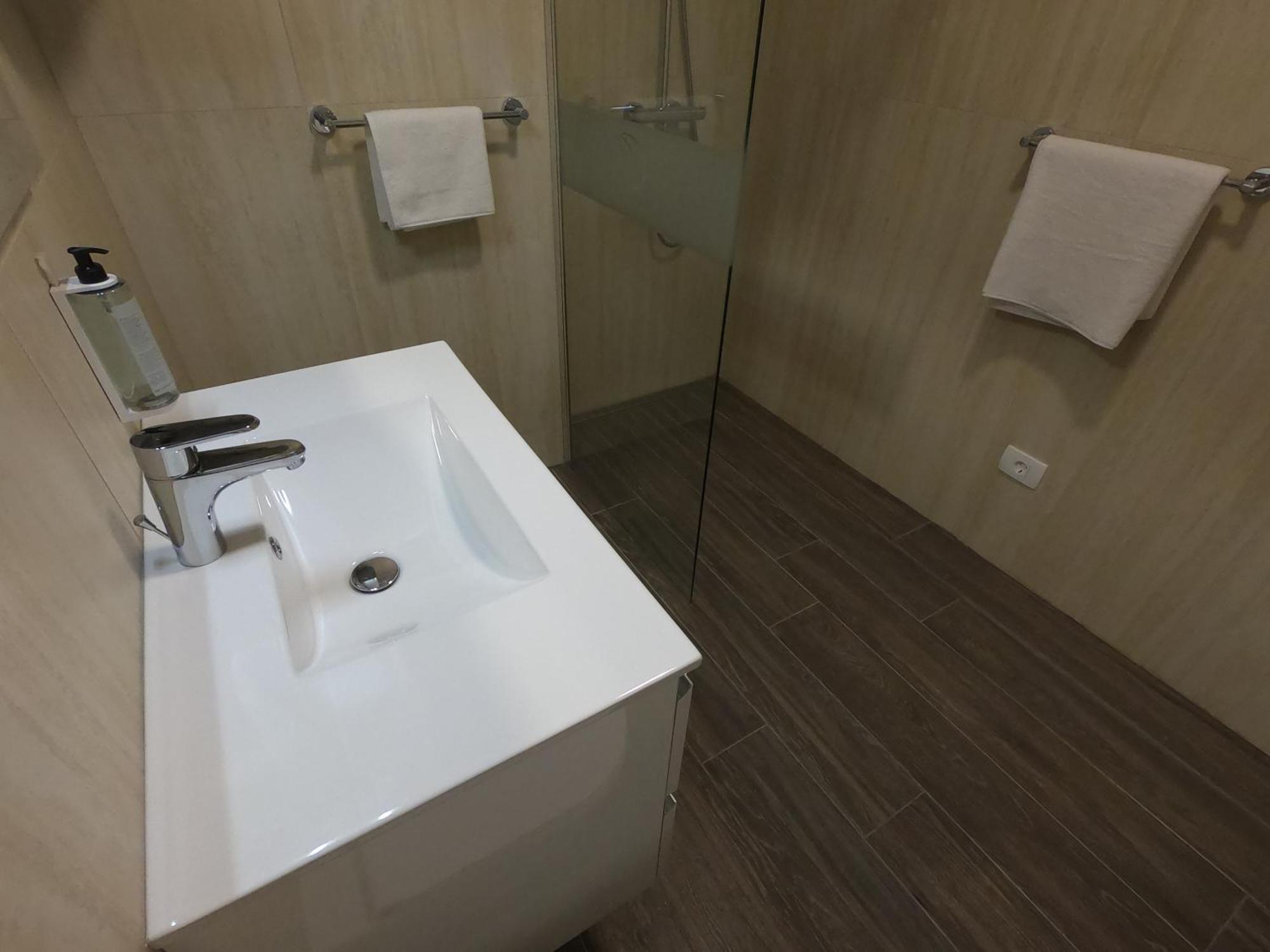 Dea Del Mar Apartments إيزولا المظهر الخارجي الصورة
